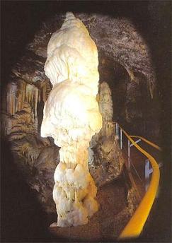 Postojna jama - královna slovinského krasu - Postojenské jeskyně